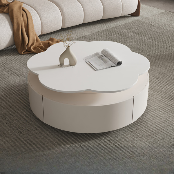 Kafijas galdiņš zieda formā