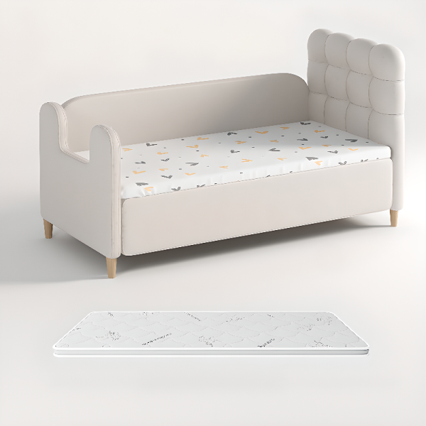 Детская кроватка с матрасом