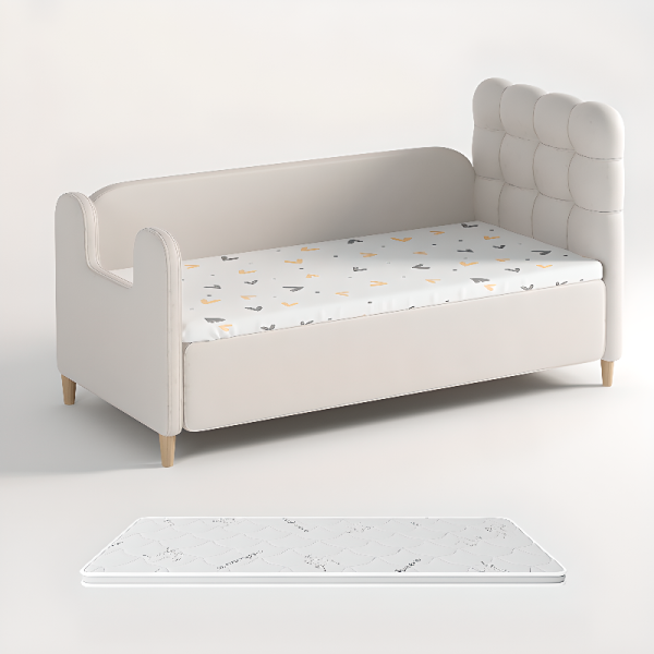 Детская кроватка с матрасом